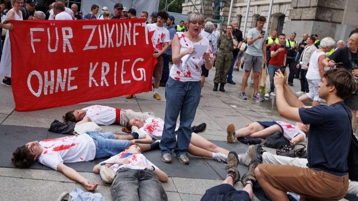 Háborúra készül Európa? A németek már azt is számon tartanák, ki utazik külföldre