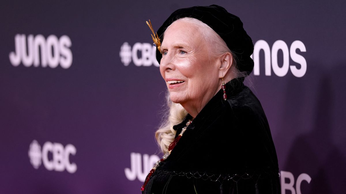 62 év után lett amerikai állampolgár a legendás énekesnő